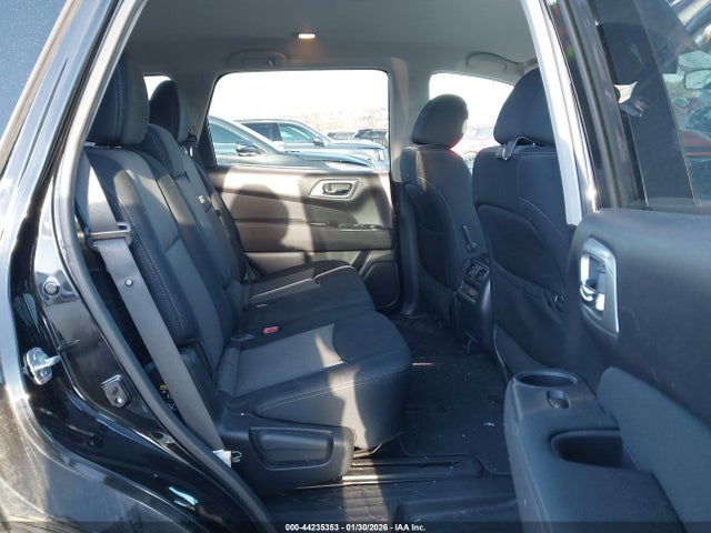 5N1DR2MM0HC654258 Nissan Pathfinder S