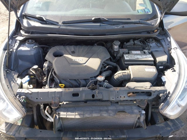 KMHCT5AE0HU313173 Hyundai ACCENT SE