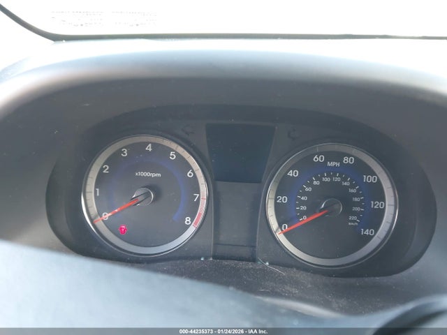 KMHCT5AE0HU313173 Hyundai ACCENT SE