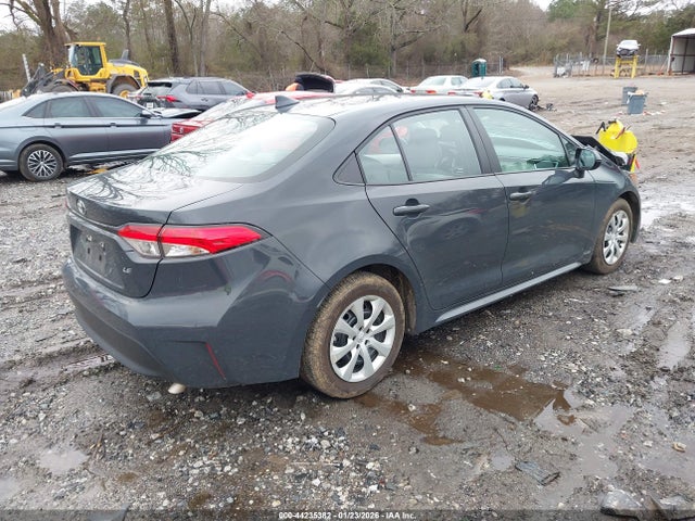 Toyota COROLLA LE 2025 5YFB4MDE1SP352975 Image 4