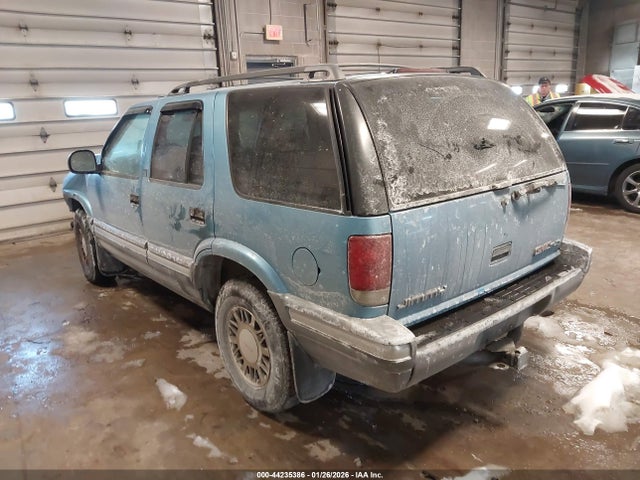 1997 Gmc Jimmy Sls მანქანა იყიდება აუქციონზე, vin: 1GKDT13WXV2513240, აუქციონის ნომერი: 44235386