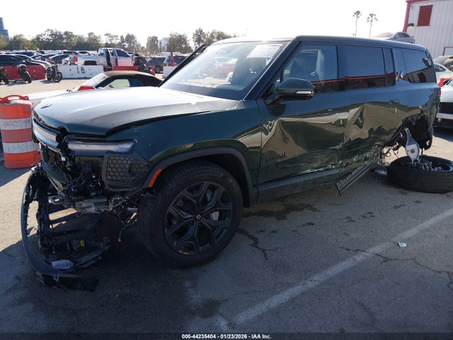 7PDSGBBA6SN073927 Rivian R1s