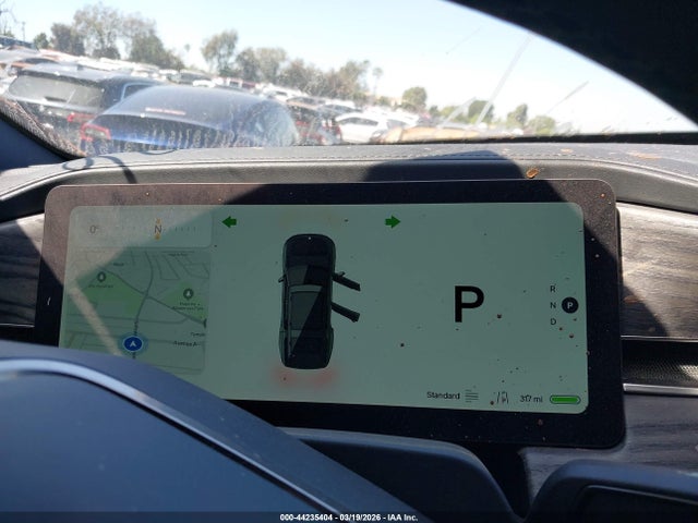 7PDSGBBA6SN073927 Rivian R1s