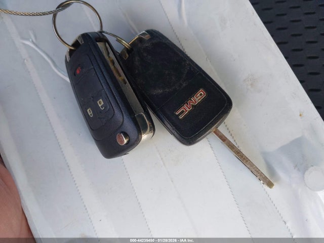 2GKALMEK3F6132526 GMC Terrain Sle-1