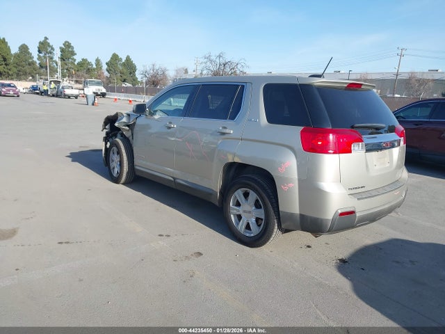 2GKALMEK3F6132526 GMC Terrain Sle-1