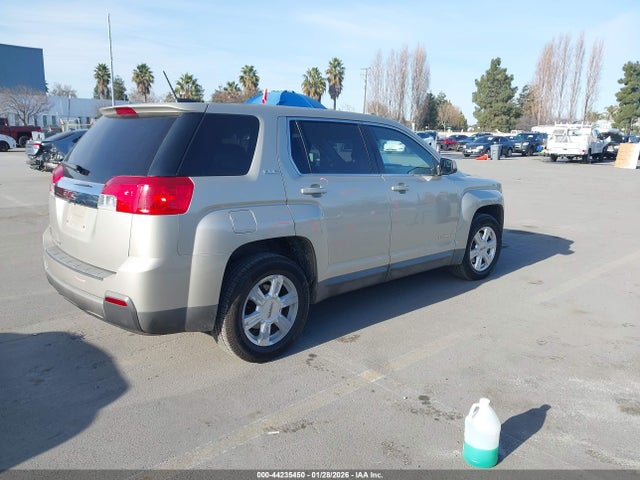2GKALMEK3F6132526 GMC Terrain Sle-1