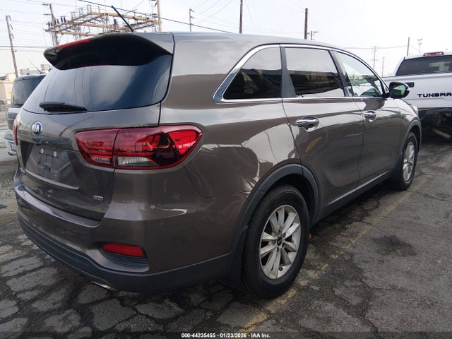 5XYPG4A3XKG552211 KIA Sorento 2.4l Lx
