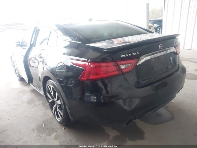 1N4AA6AP3GC419118 Nissan Maxima 3.5 Platinum