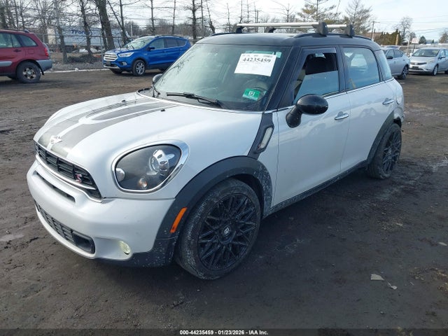 2016 MINI COUNTRYMAN WMWZC3C56GWT11282 Photo 1