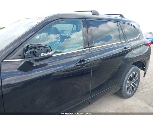 Aukcja sprzedaży 2020 Toyota Highlander Xle, vin: 5TDGZRBH0LS008564, numer aukcji: 44235467