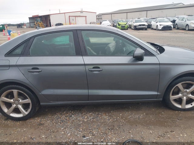Продаж на аукціоні авто 2016 Audi A3 1.8t Premium, vin: WAUA7GFF5G1032996, номер лоту: 44235468