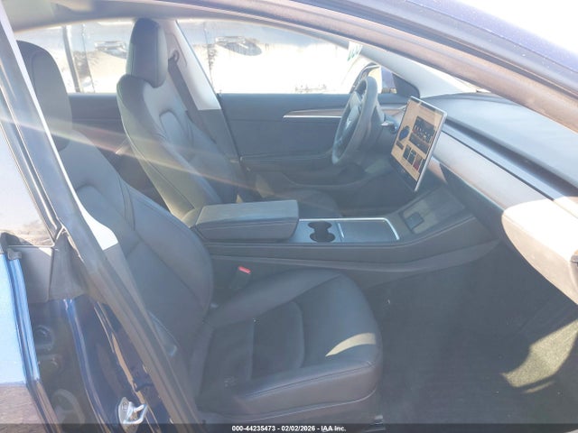2023 TESLA MODEL 3 5YJ3E1EAXPF701274 Photo 4