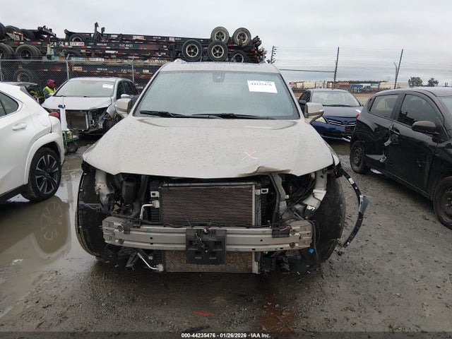 2023 Cadillac Xt6 Fwd Premium Luxury მანქანა იყიდება აუქციონზე, vin: 1GYKPCRS1PZ111831, აუქციონის ნომერი: 44235476