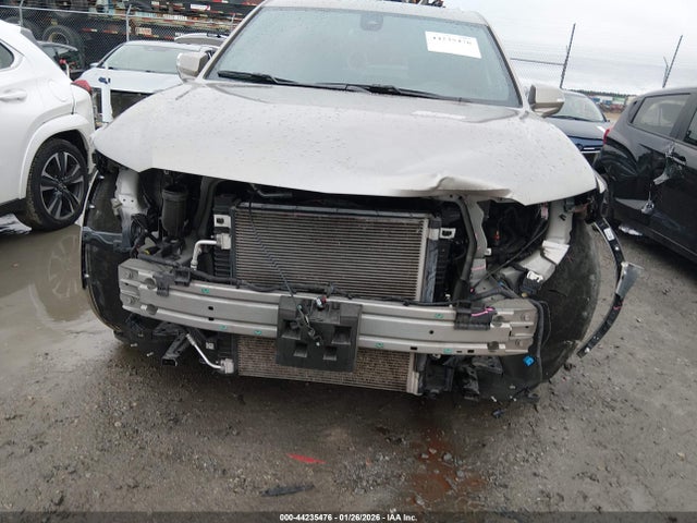2023 Cadillac Xt6 Fwd Premium Luxury მანქანა იყიდება აუქციონზე, vin: 1GYKPCRS1PZ111831, აუქციონის ნომერი: 44235476