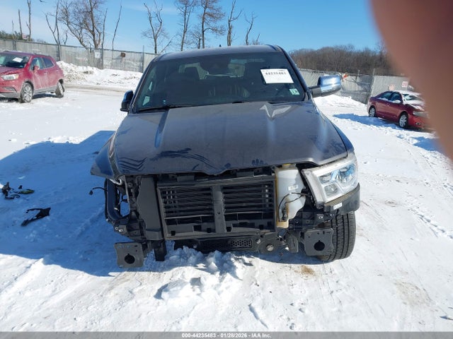 Продажа на аукционе авто 2024 Ram 1500 Laramie  4x4 5'7 Box, vin: 1C6SRFJT9RN232372, номер лота: 44235483