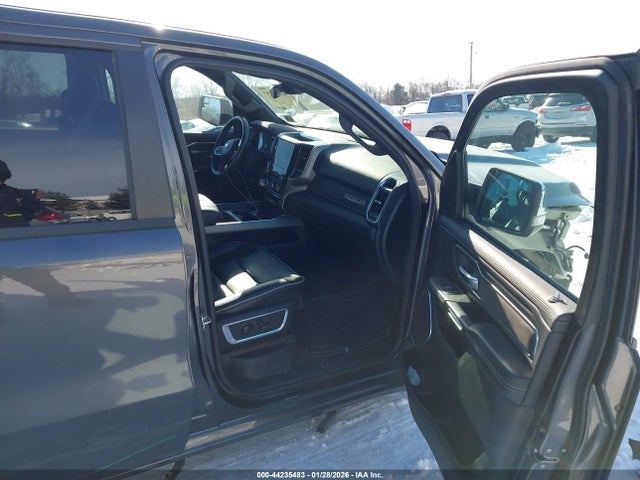 Продажа на аукционе авто 2024 Ram 1500 Laramie  4x4 5'7 Box, vin: 1C6SRFJT9RN232372, номер лота: 44235483