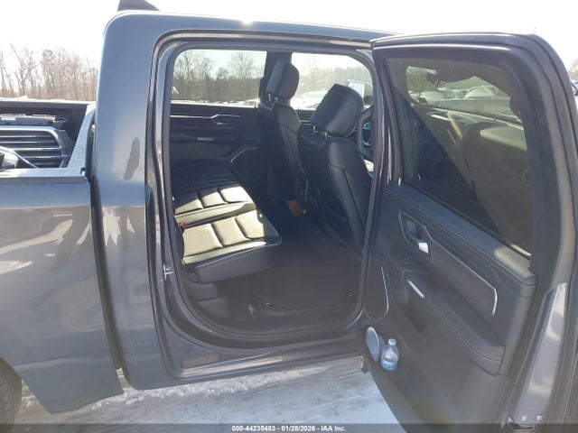 Продажа на аукционе авто 2024 Ram 1500 Laramie  4x4 5'7 Box, vin: 1C6SRFJT9RN232372, номер лота: 44235483
