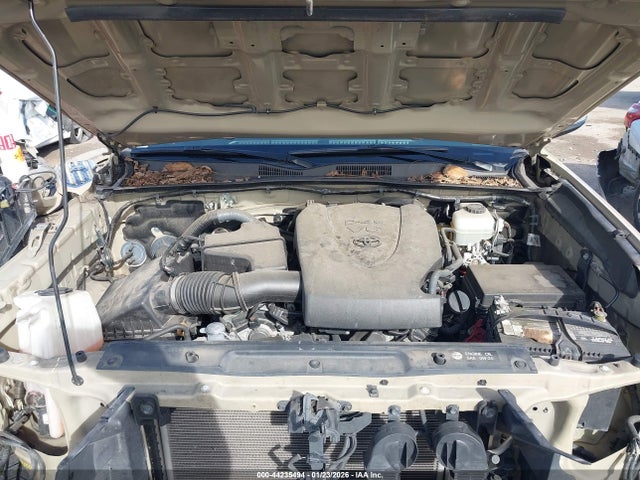 3TMCZ5ANXHM055042 Toyota Tacoma Trd Off Road