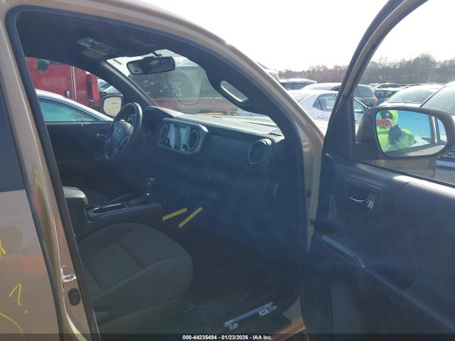 3TMCZ5ANXHM055042 Toyota Tacoma Trd Off Road