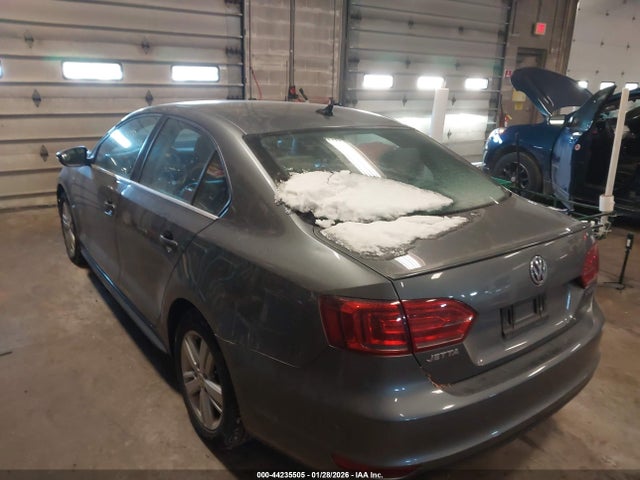 2014 VOLKSWAGEN JETTA HYBRID 3VW637AJ0EM292929 Photo 2