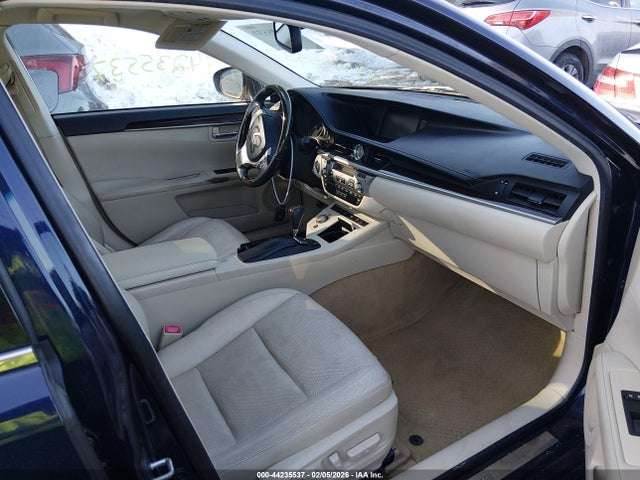 2014 Lexus Es 350 მანქანა იყიდება აუქციონზე, vin: JTHBK1GG5E2092194, აუქციონის ნომერი: 44235537