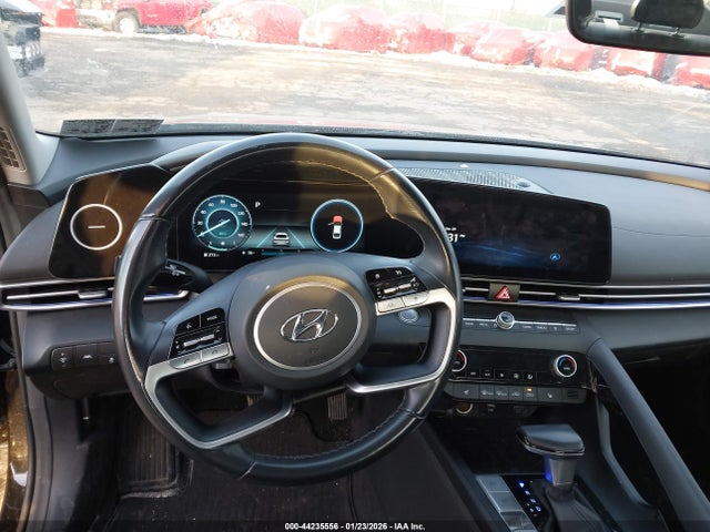 Hyundai Elantra Limited 2023 5NPLP4AG2PH091202 Image 19