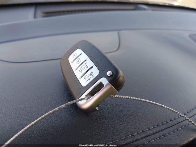 KM8J33A2XGU240250 Hyundai Tucson Limited