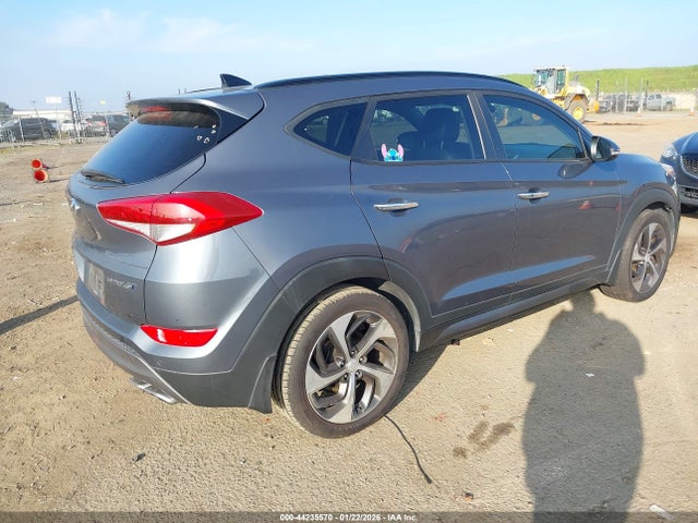KM8J33A2XGU240250 Hyundai Tucson Limited
