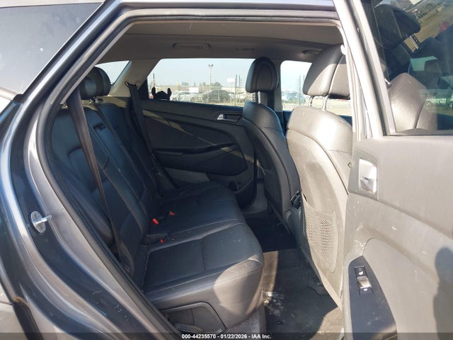 KM8J33A2XGU240250 Hyundai Tucson Limited