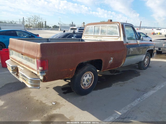 Aukcja sprzedaży 1984 Chevrolet C20, vin: 1GCGC24M7EJ105702, numer aukcji: 44235576
