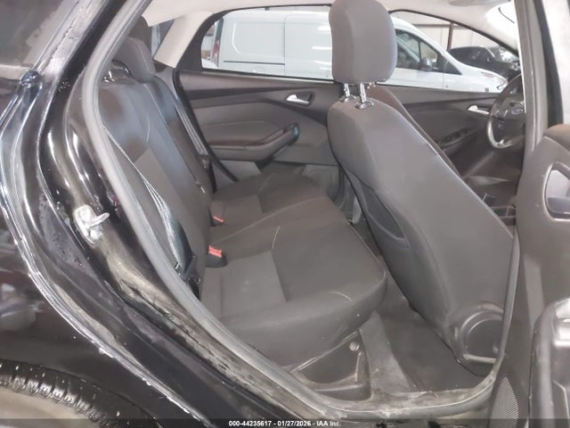 Ford FOCUS SE 2016 1FADP3F29GL348952 Image 8