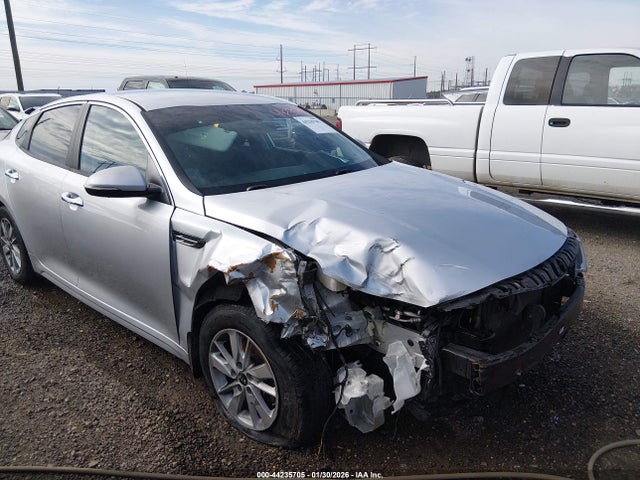 2017 Kia Optima Lx მანქანა იყიდება აუქციონზე, vin: KNAGT4L31H5150407, აუქციონის ნომერი: 44235705