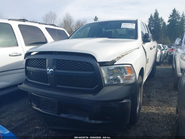 1C6RR6FGXJS265817 RAM 1500 Tradesman 4x2 6&#039;4 Box