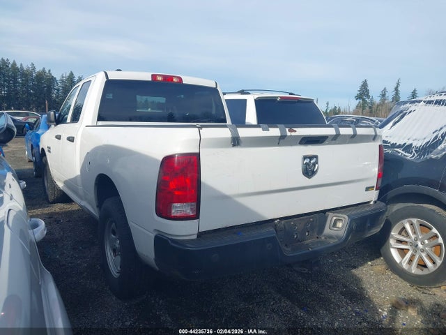 1C6RR6FGXJS265817 RAM 1500 Tradesman 4x2 6&#039;4 Box