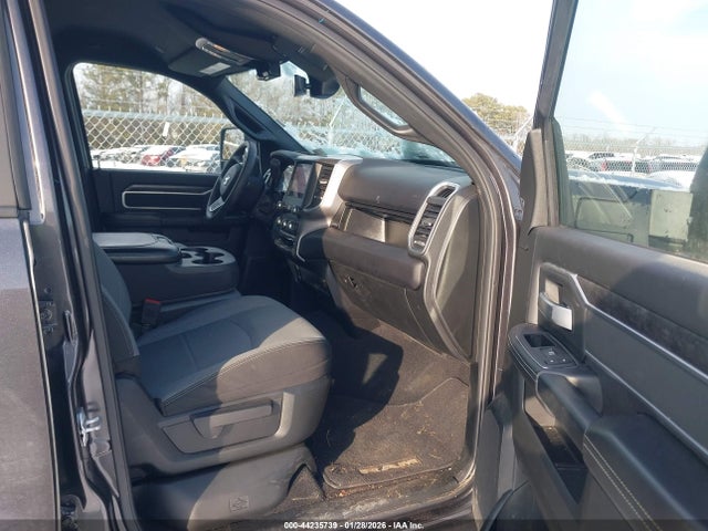 44235739 :رقم المزاد ، 3C6UR5DL7RG297812 vin ، 2024 Ram 2500 Big Horn  4x4 6'4 Box مزاد بيع