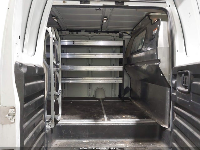 1GCWGAFP0L1208832 Chevrolet Express Cargo Rwd 2500 Regular Wheelbase Wt