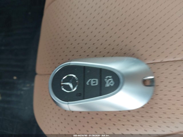 W1KLF4HBXRA075777 Mercedes-Benz E 350