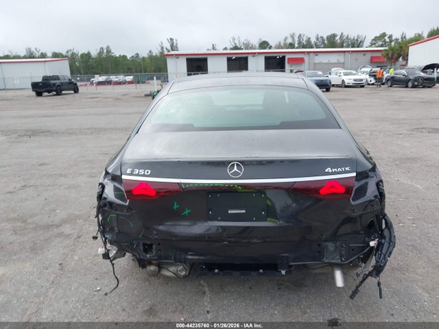 W1KLF4HBXRA075777 Mercedes-Benz E 350