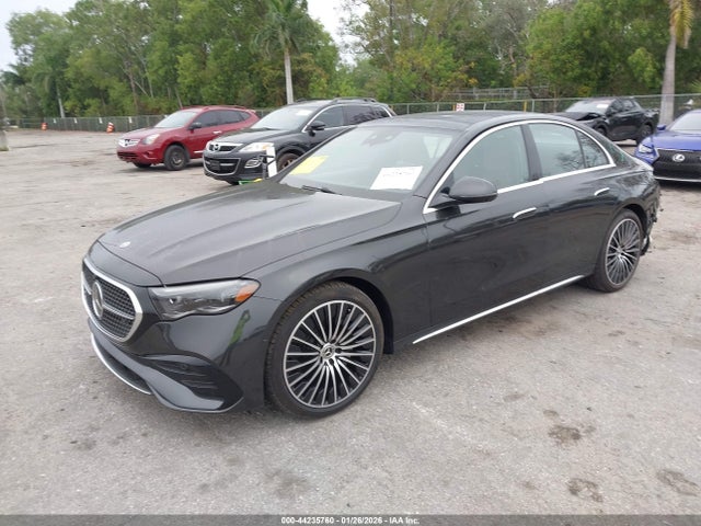 W1KLF4HBXRA075777 Mercedes-Benz E 350