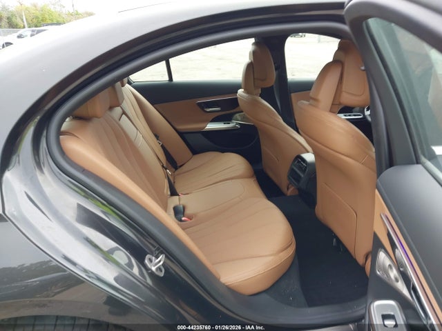 W1KLF4HBXRA075777 Mercedes-Benz E 350