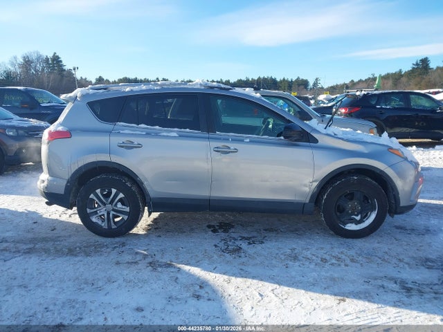 Toyota RAV4 LE 2016 2T3BFREV0GW480885 Image 13