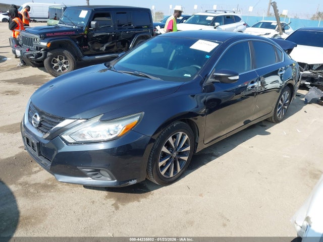 1N4AL3AP9HC210668 Nissan Altima 2.5 Sl