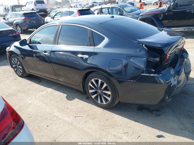 1N4AL3AP9HC210668 Nissan Altima 2.5 Sl