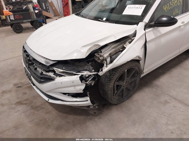 44235824 :رقم المزاد ، 3VWC57BU7KM097136 vin ، 2019 Volkswagen Jetta 1.4t R-line/1.4t S/1.4t Se مزاد بيع