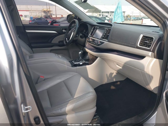 5TDKKRFH0GS174436 Toyota Highlander Xle V6