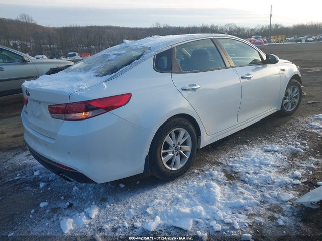 Продаж на аукціоні авто 2016 Kia Optima Lx, vin: 5XXGT4L35GG095358, номер лоту: 44235871