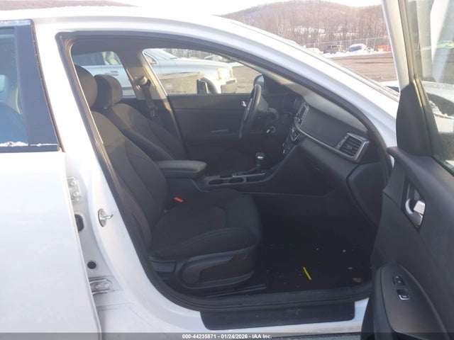 Продаж на аукціоні авто 2016 Kia Optima Lx, vin: 5XXGT4L35GG095358, номер лоту: 44235871