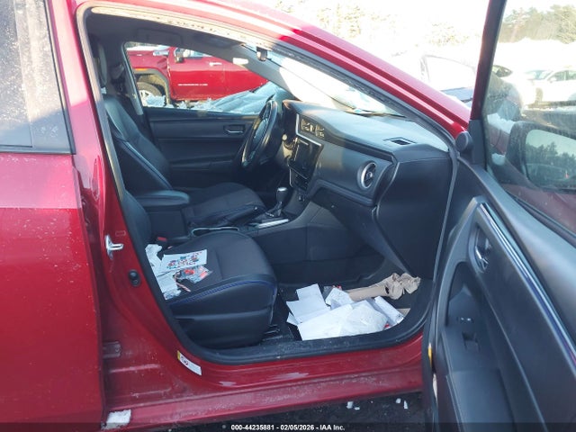 2T1BURHE4JC082503 Toyota COROLLA SE