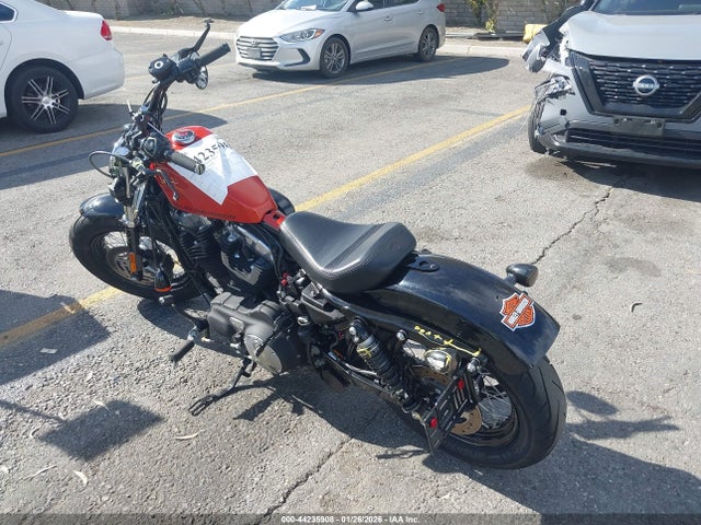 2011 HARLEY-DAVIDSON XL1200 1HD1LC330BC440075 Photo 2