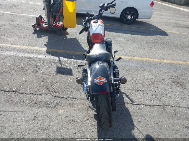 2011 HARLEY-DAVIDSON XL1200 1HD1LC330BC440075 Photo 5